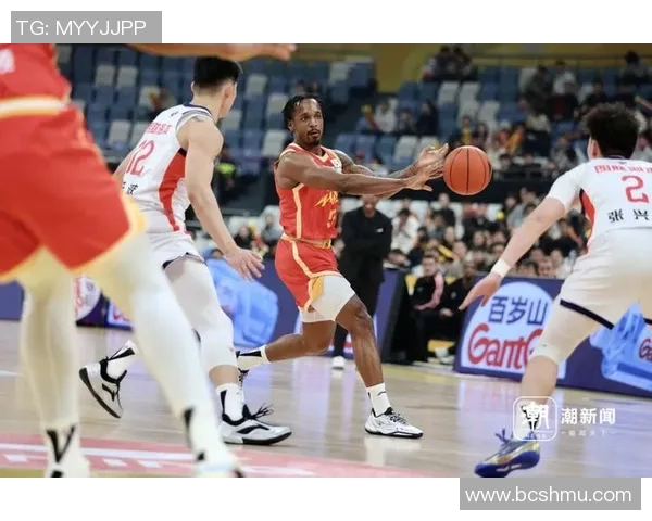 巴里-布朗爆发，广州力克新疆，豪取40分！